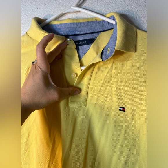 Pastel yellow Tommy hilfigher men polo shirt size medium - Picture 9 of 13